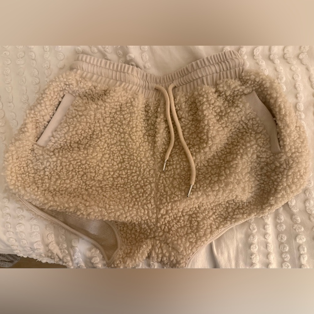 Vici Cream Ribbed Sherpa Shorts